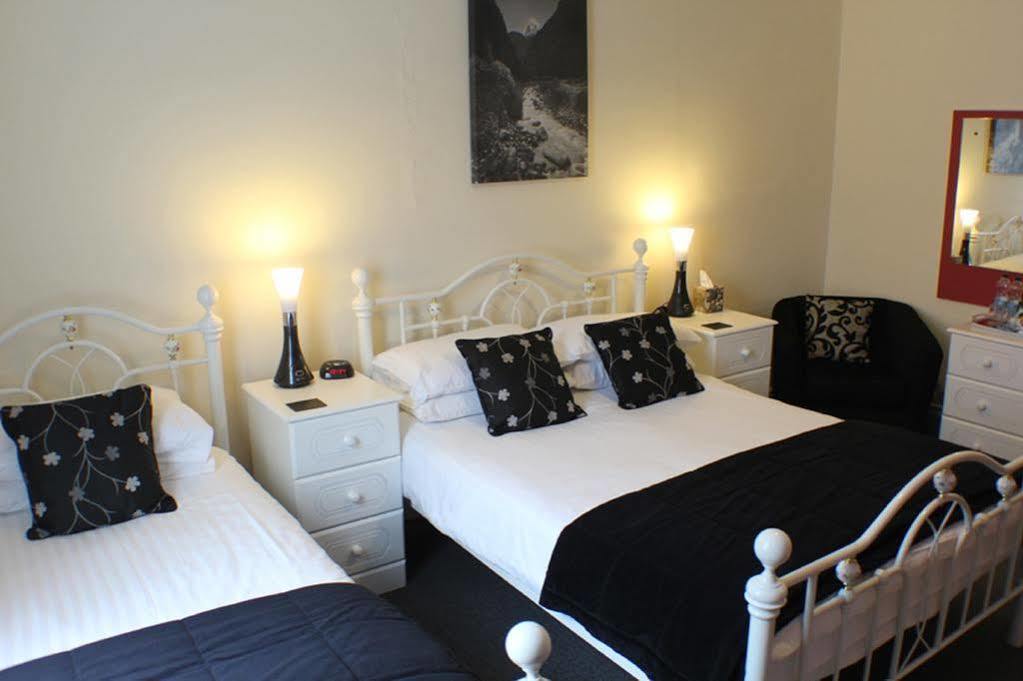 Bryncelyn Guesthouse Llanwrtyd Wells Buitenkant foto